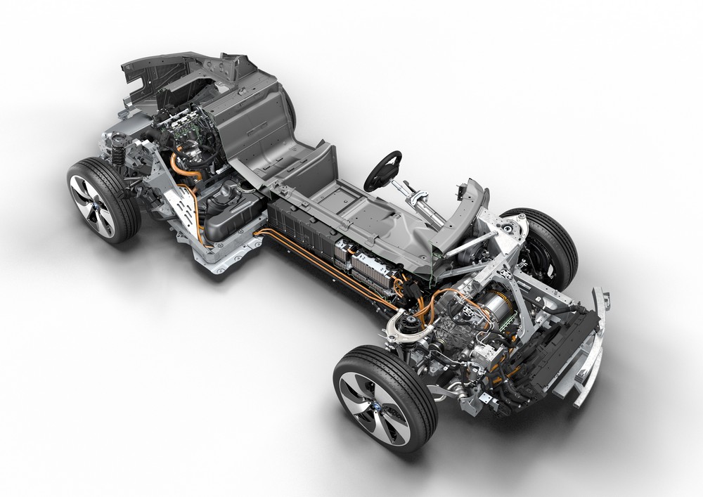BMW i8 — шасси и гибридная силовая установка, рисунок 1