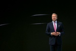 BMW не сдается: новый универсал 3 Series показали на тизерах